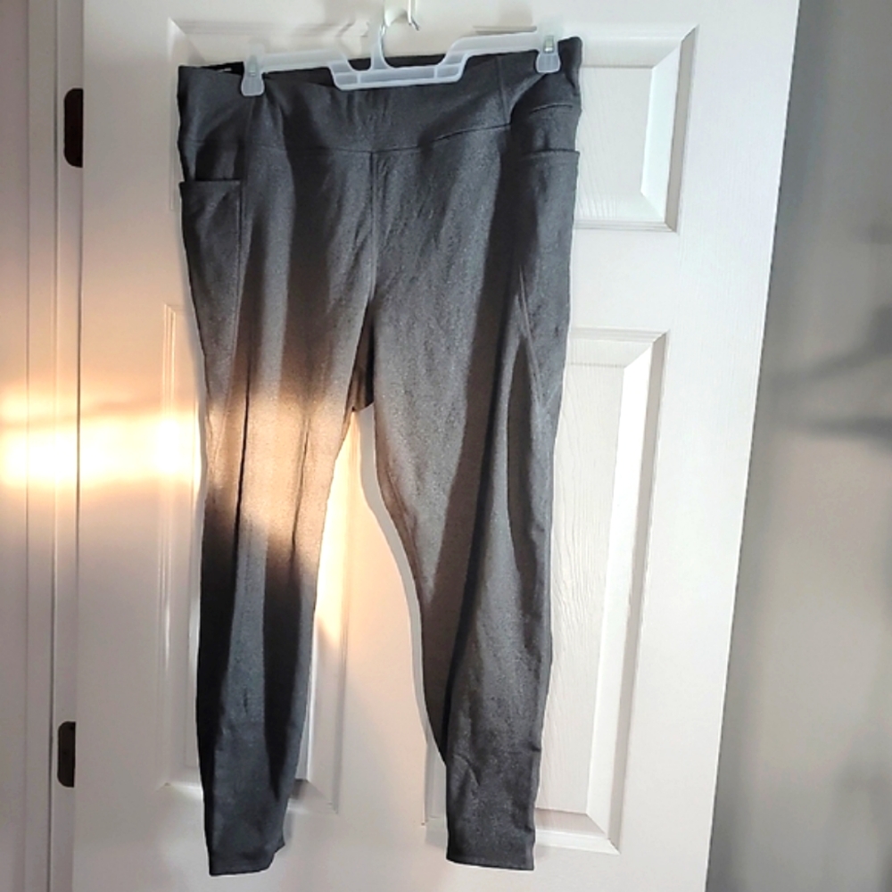 NWT High Rise, extra warm leggings